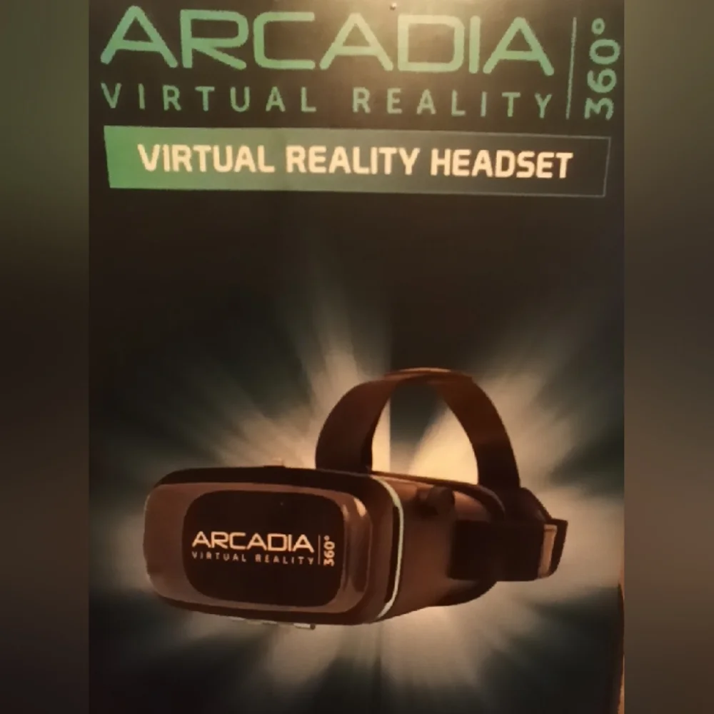 NEW ARCADIA VIRTUAL REALITY HEADSET